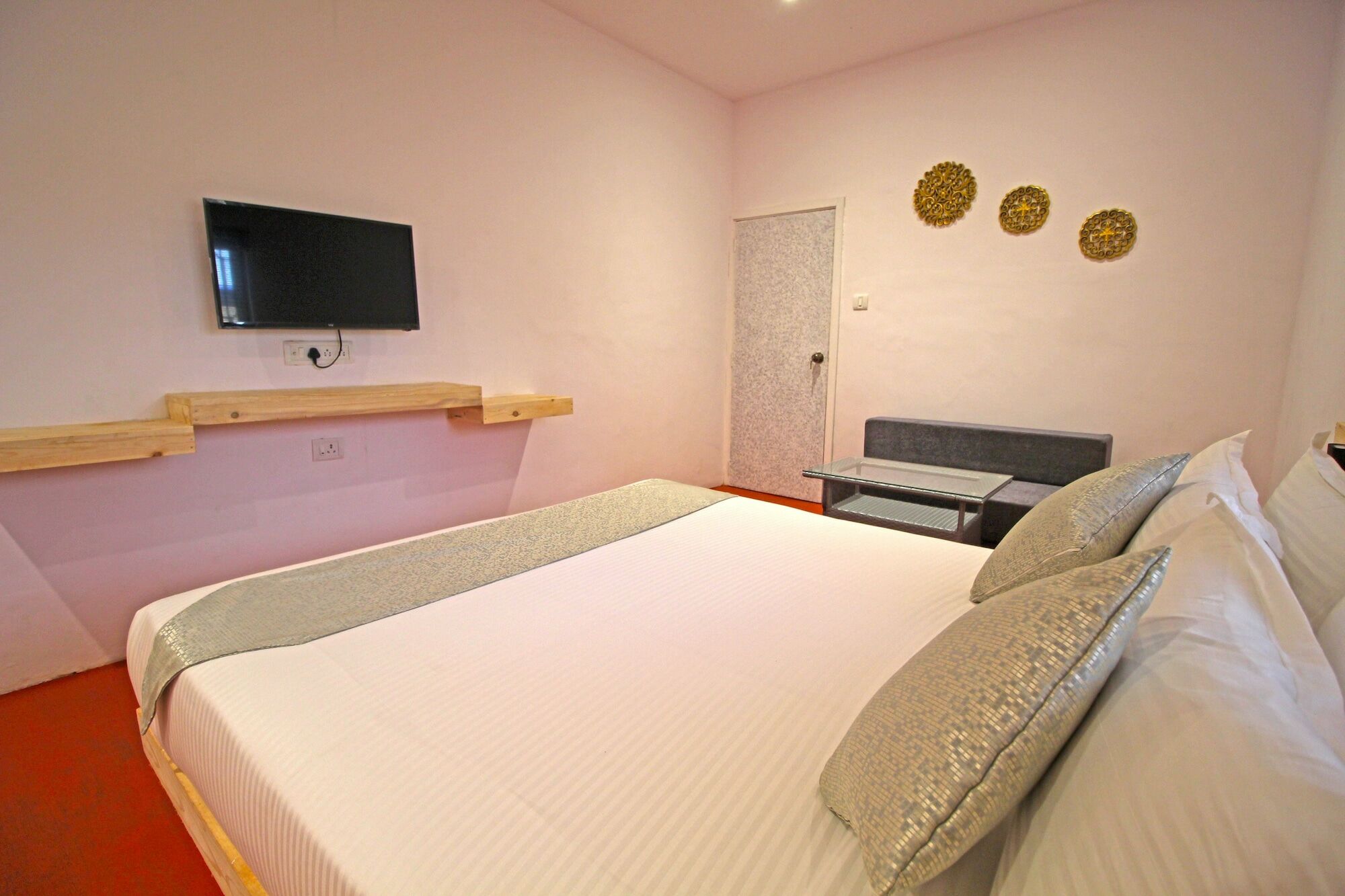 Inn Morjim A Boutique Beach Hotel Esterno foto