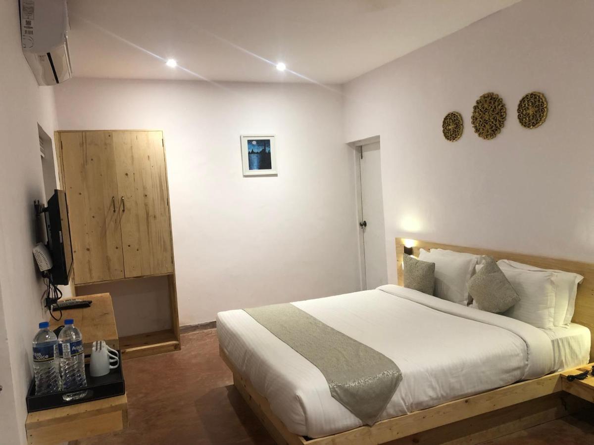 Inn Morjim A Boutique Beach Hotel Esterno foto