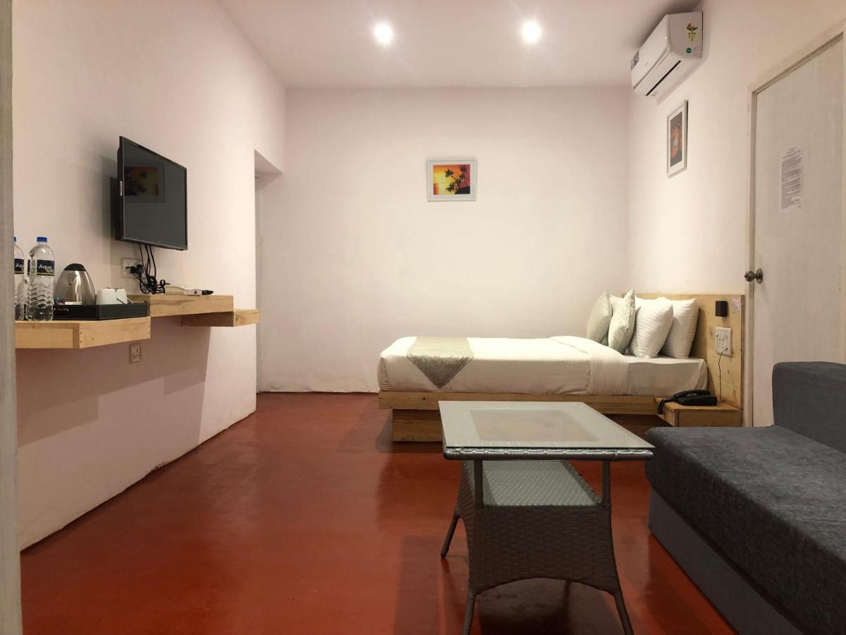 Inn Morjim A Boutique Beach Hotel Esterno foto